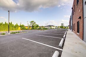 Bloomington Apartment, 3 Mi to IU Memorial Stadium