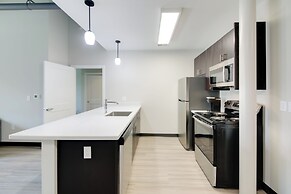 Bloomington Apartment, 3 Mi to IU Memorial Stadium