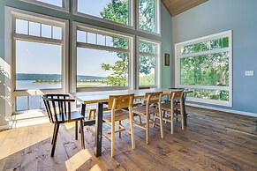 Maiden Rock Cottage w/ Fire Pit & Lake Pepin Views