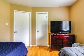 Pet-friendly Decatur House Near Huntsville!