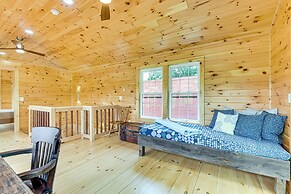 Adirondacks Cottage w/ Countryside Views!