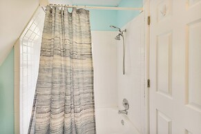 Cabin on Albemarle Sound w/ Dock & 2 Kayaks