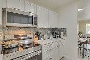 Miami Gardens Apt: 5 Miles to Hard Rock Stadium