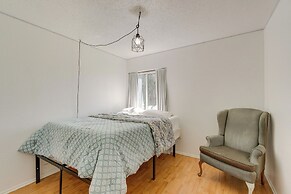 5 Mi to Beach: Pet-friendly Port Charlotte Home