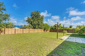 5 Mi to Beach: Pet-friendly Port Charlotte Home