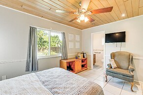 5 Mi to Beach: Pet-friendly Port Charlotte Home