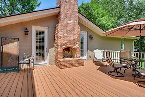 Spacious Taylors Home ~ 5 Mi to Dtwn Greenville!