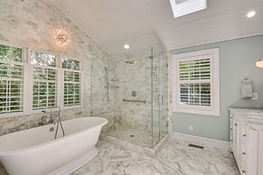 Spacious Taylors Home ~ 5 Mi to Dtwn Greenville!