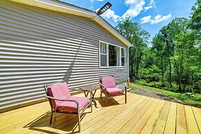 Modern Unadilla Retreat w/ Decks & Gas Grill!