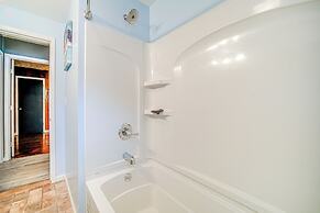Charming Geneva Vacation Rental ~ 5 Mi to Lake!