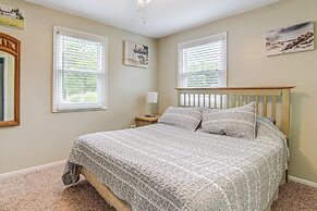 Charming Geneva Vacation Rental ~ 5 Mi to Lake!