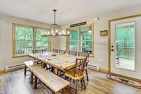 Lake Access & Hot Tub: Forest-view Poconos Cabin