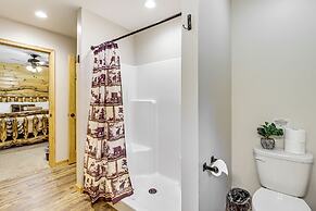 Lake Access & Hot Tub: Forest-view Poconos Cabin