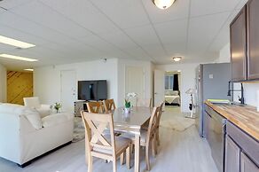 7 Mi to Golf Course: Brighton Apt w/ Yard & Patio