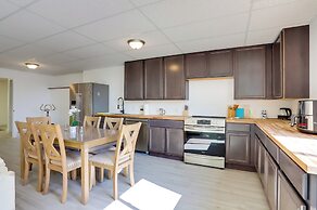 7 Mi to Golf Course: Brighton Apt w/ Yard & Patio