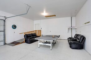 7 Mi to Golf Course: Brighton Apt w/ Yard & Patio