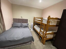 Sterling House B&B Heathrow