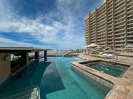 3BR Ground Floor Condo With Direct Pool Access