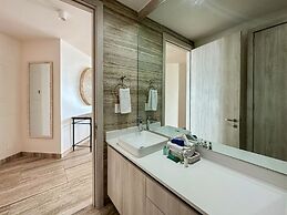 3BR Ground Floor Condo With Direct Pool Access