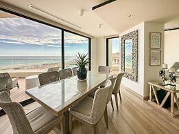 3BR Ground Floor Condo With Direct Pool Access