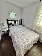 Lavender Lake House Limit 10 3 Bedroom Home