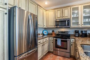 Grandma's Condo - Beach Club #208 3 Bedroom Condo by RedAwning