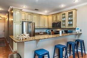 Grandma's Condo - Beach Club #208 3 Bedroom Condo by RedAwning