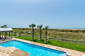 Grandma's Condo - Beach Club #208 3 Bedroom Condo by RedAwning