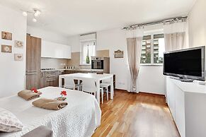 Alessia's Flat - Perini