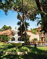 Le Village Boutique Hotel