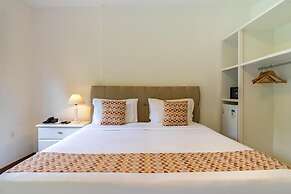 Le Village Boutique Hotel