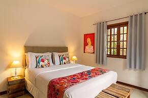 Le Village Boutique Hotel
