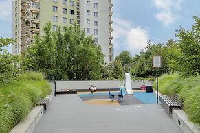 Apartment With Terrace by Renters