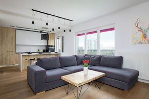 Apartment With Terrace by Renters