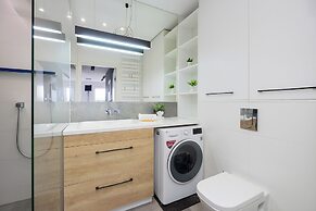 Apartment With Terrace by Renters