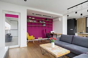 Apartment With Terrace by Renters