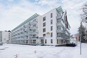 Szymony Apartment by Renters Prestige