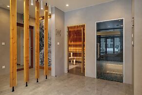 Szymony Apartment by Renters Prestige