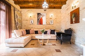 Villa Marcos Chara in Asteri