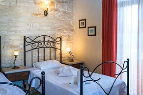 Villa Marcos Chara in Asteri