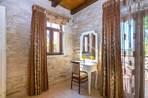 Villa Marcos Chara in Asteri