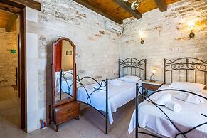 Villa Marcos Chara in Asteri