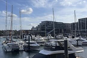 Oceanvillagemarina/2bedroom/modernkitchen/balcony