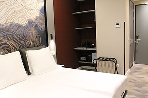 Nebula Hotel by INE'S
