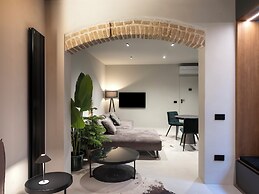 OFFICINE CAVOUR Casa dei Leoni