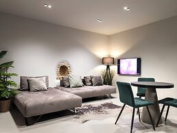 OFFICINE CAVOUR Casa dei Leoni