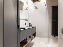 OFFICINE CAVOUR Casa dei Leoni