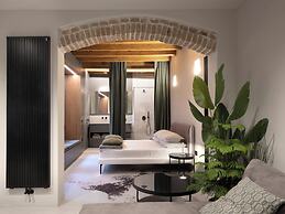 OFFICINE CAVOUR Casa dei Leoni