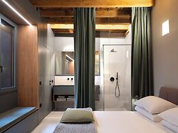 OFFICINE CAVOUR Casa dei Leoni