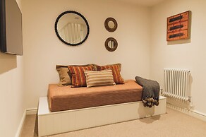 Pebble Cottage 3, Buckingham Mews